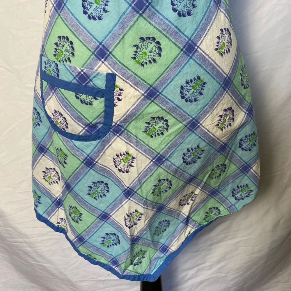 Handmade Vintage Apron Women Blue‎ Green Plaid Floral Country Farmhouse Cottage